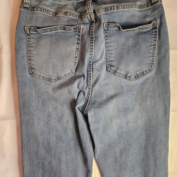 Forever 21 Womens Light Wash Distressed Skinny Jeans Size 29 - Picture 13 of 13